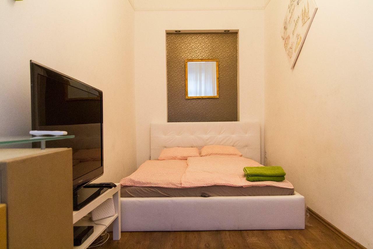 Awesome Apartment Budapest Bagian luar foto